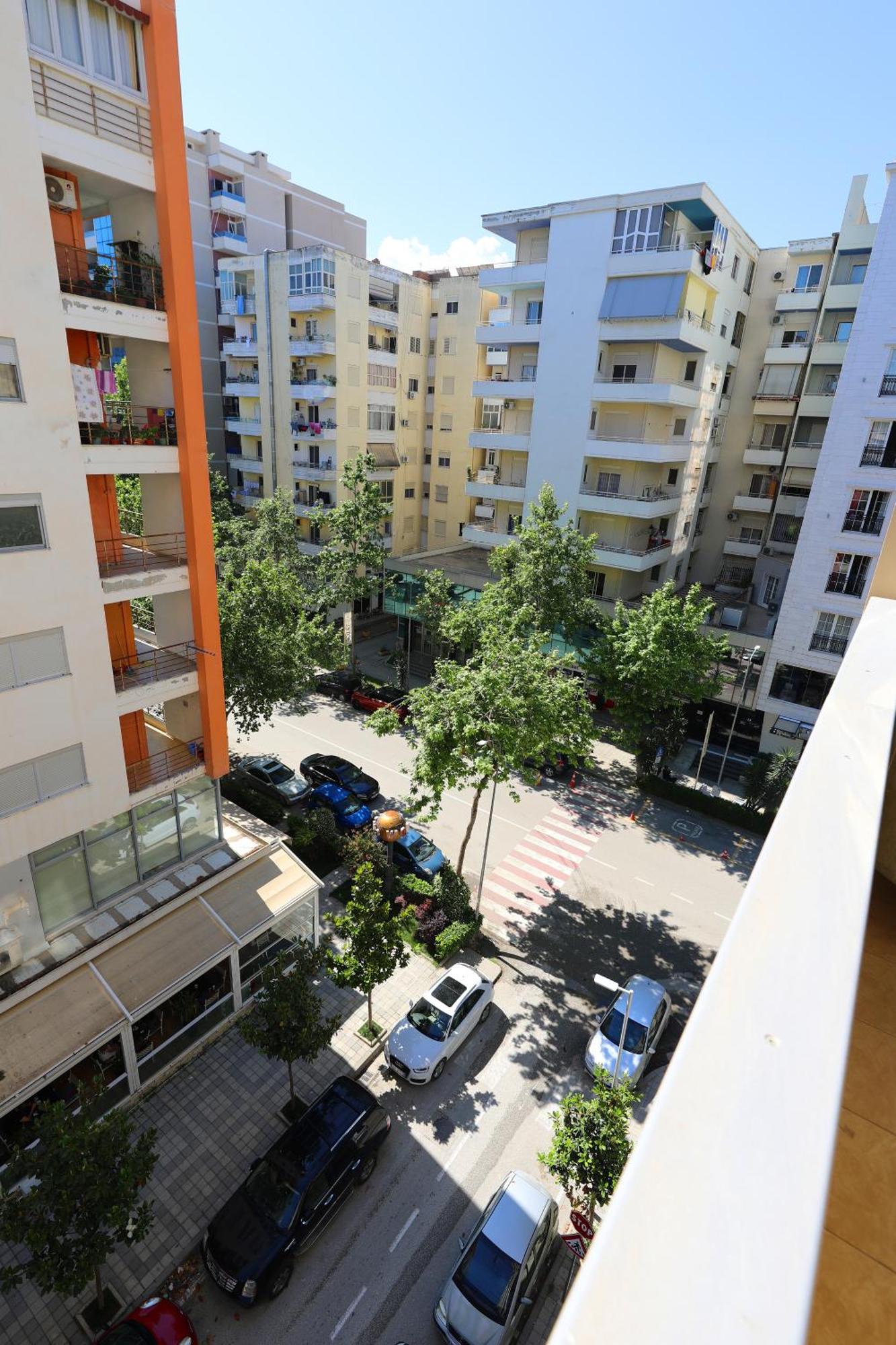 Sunny Side Apartments Vlorë Esterno foto