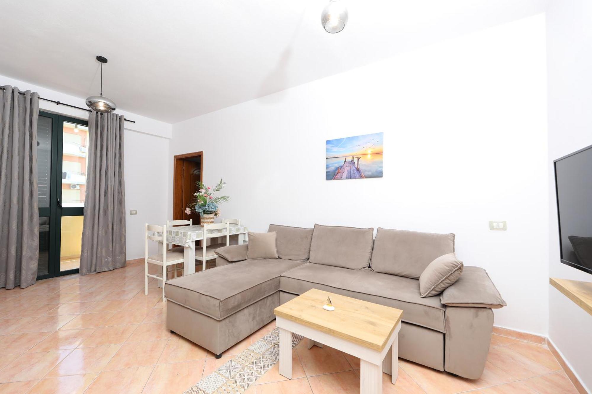 Sunny Side Apartments Vlorë Esterno foto